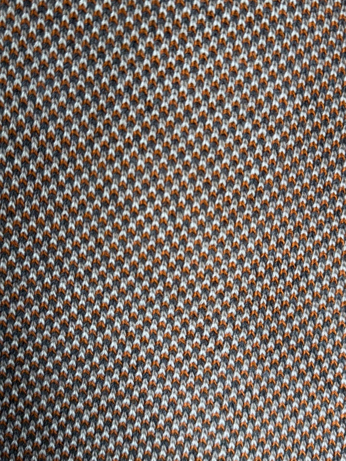 L.Throw Blanket
