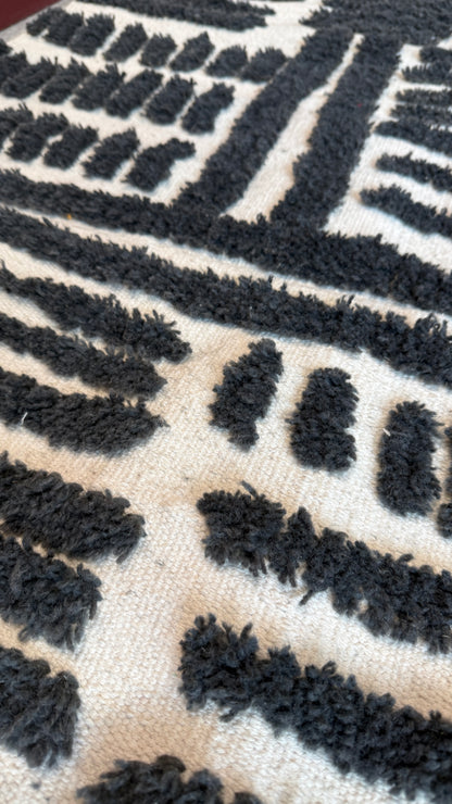 Neutral Blaze kilim Rug