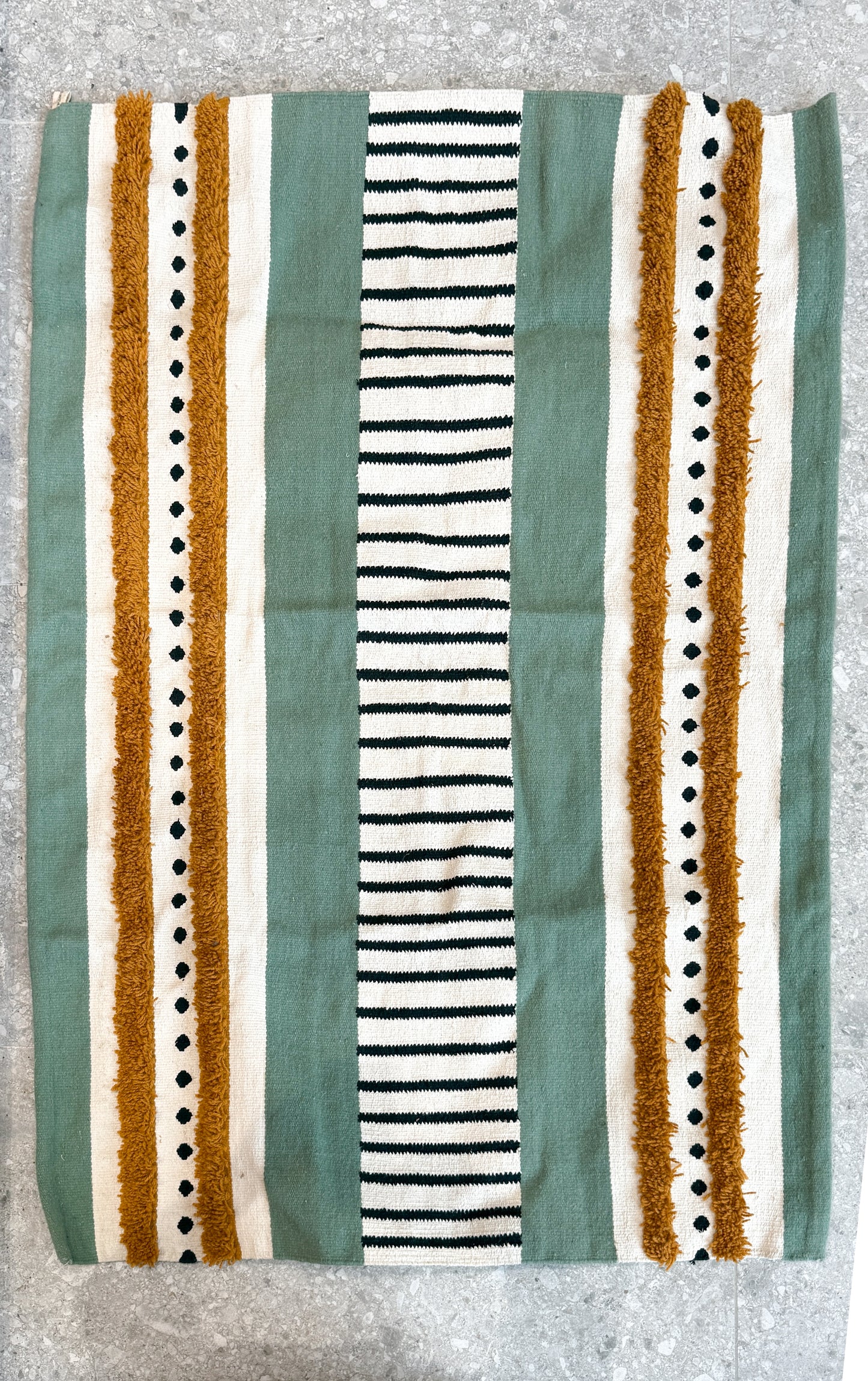 Flora Fizz kilim Rug