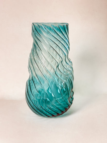 Ocean Fade Vase