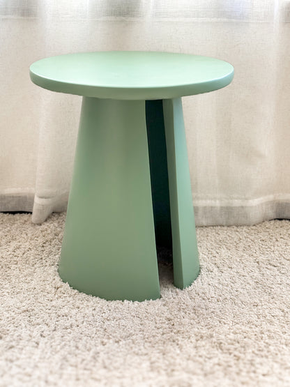 Nardi Table(colors available)