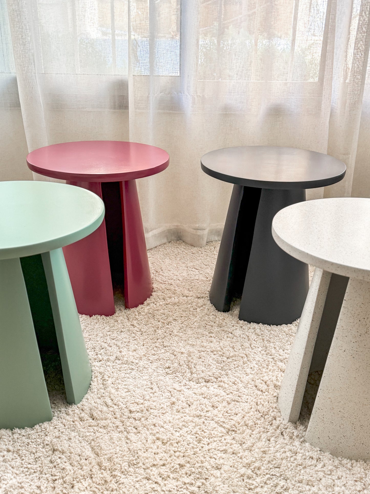 Nardi Table(colors available)