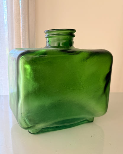 Lilly Green-Matte Sample