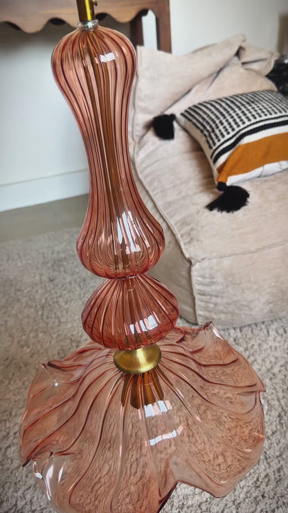 Warda Pendant